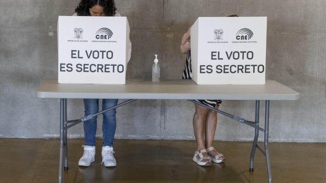 Ecuador elige este domingo a su nuevo presidente