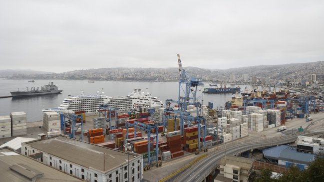 Gobierno impulsa a Valparaíso como la capital de la conservación de océanos