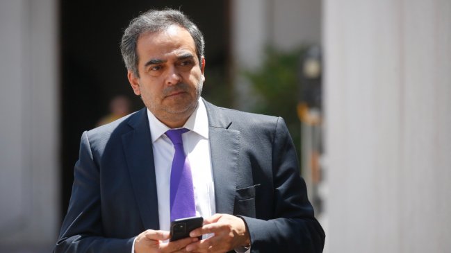 Quintana buscará que PPD se comprometa a cerrar discusión constitucional hasta 2030