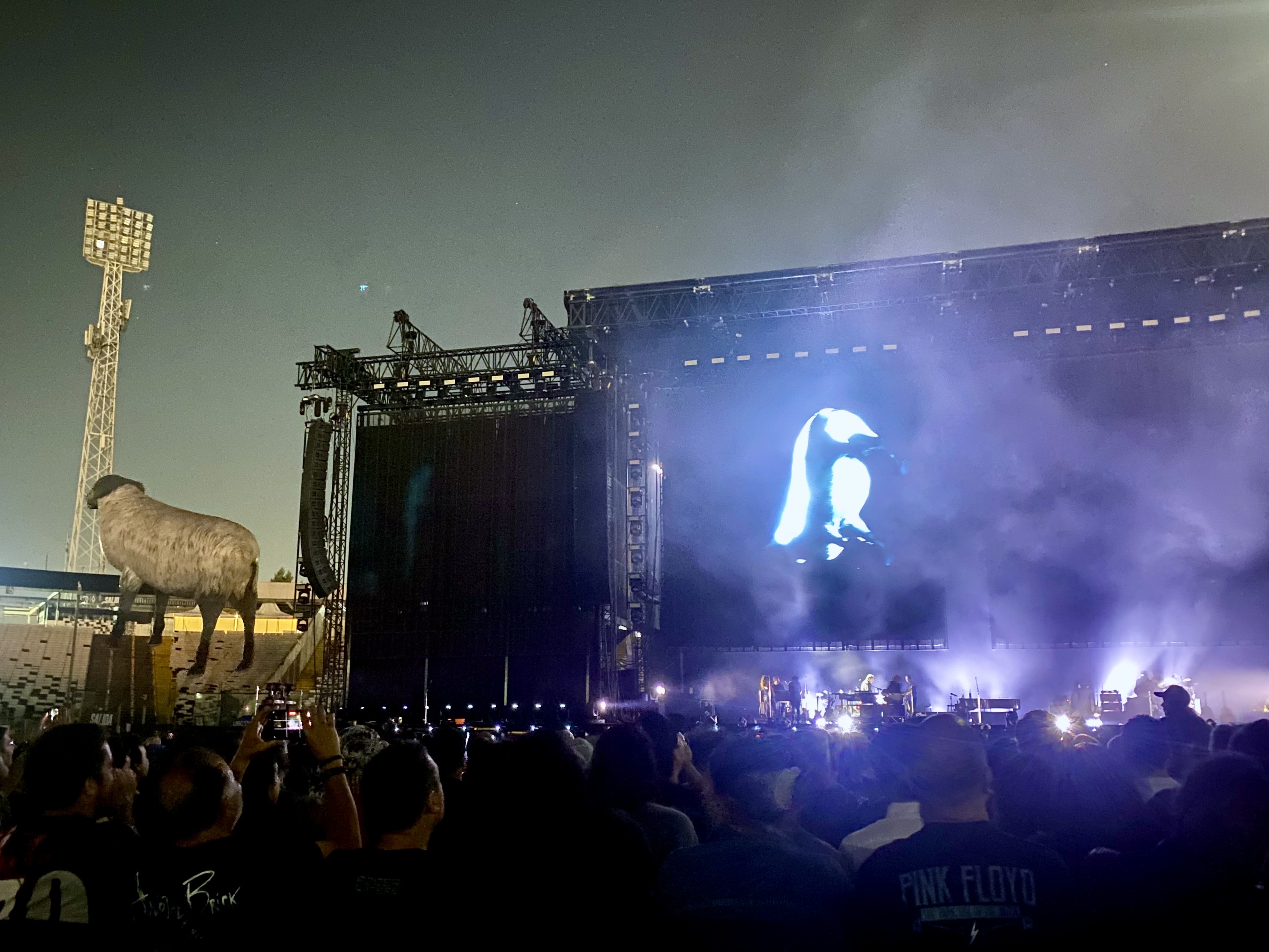 Oveja voladora en show de Roger Waters Oveja voladora en show de Roger Waters