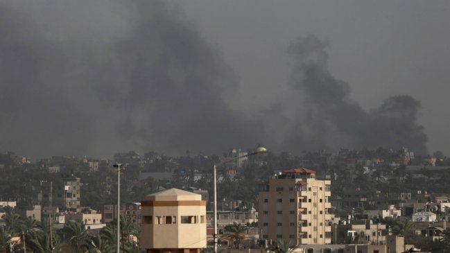 Israel prosigue su ofensiva en Gaza, donde suman más de 20.250 muertos