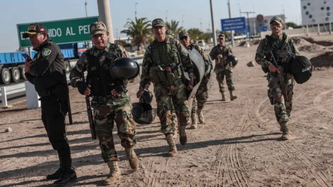 La ola de violencia en Ecuador causa temor en Perú, que declara emergencia en la frontera