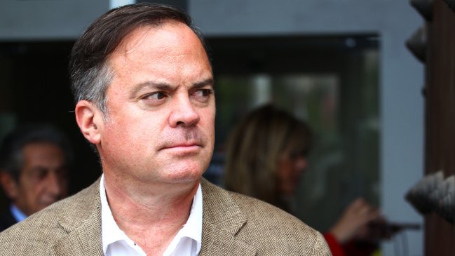 Walker y pensiones de gracia: 