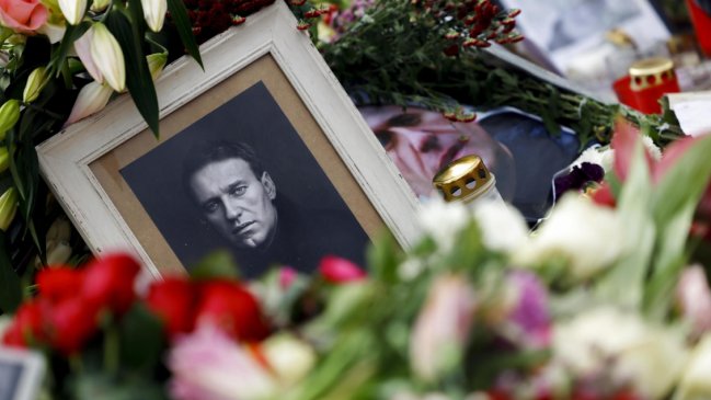 Navalni pudo haber sido asesinado de un puñetazo en el corazón, 