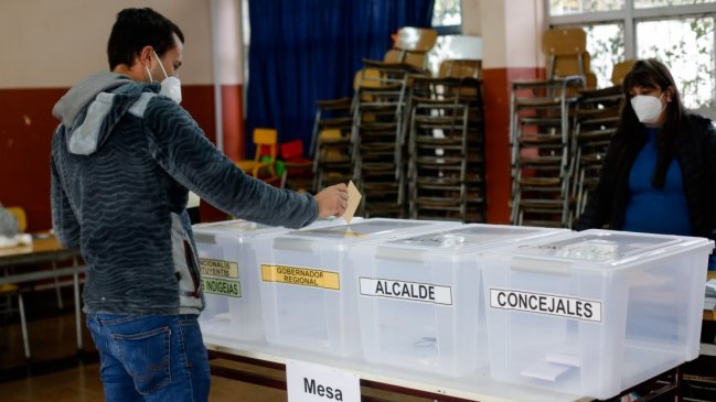 Oficialismo y oposición enfrentan recta final para definir candidaturas municipales