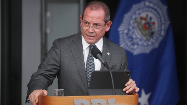 CDE presentó querella criminal contra director de Investigaciones