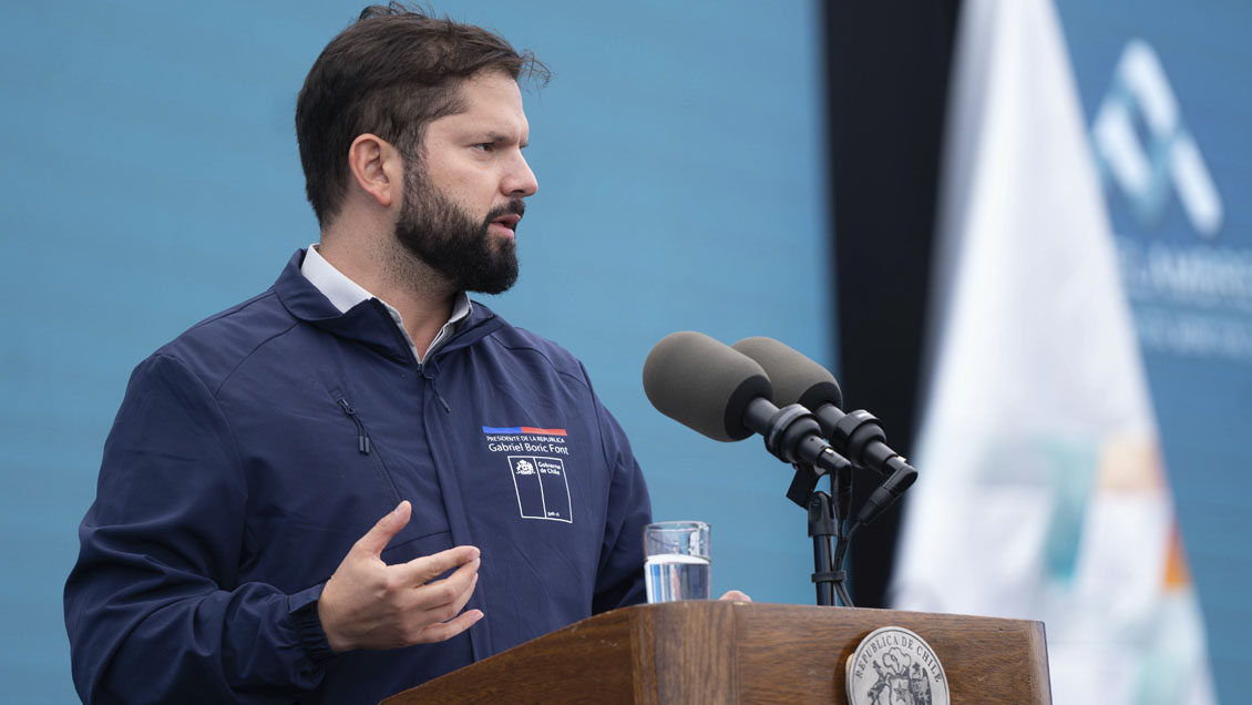 Boric llamó a abandonar 