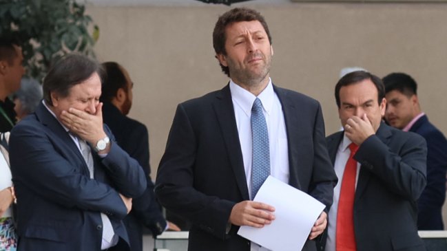 Bancada UDI: Demanda de Jackson por difamación 