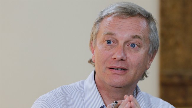 Kast visitó megacárcel de Bukele en El Salvador