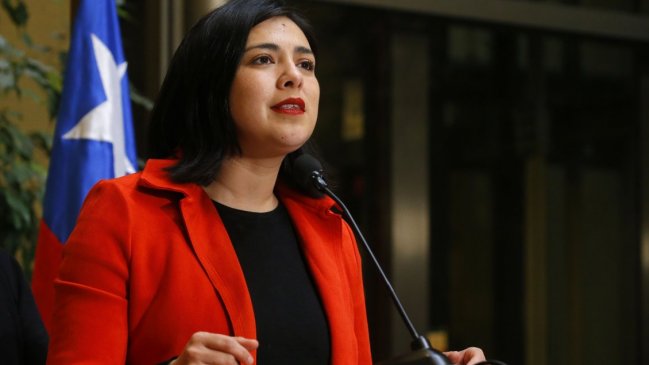 PC apunta a Karol Cariola como su carta para presidir la Cámara Baja