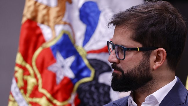 Oposición insta al Gobierno a poner urgencia a la reforma al sistema político