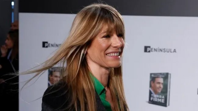 Fiscalía pidió archivar investigación contra esposa de Pedro Sánchez