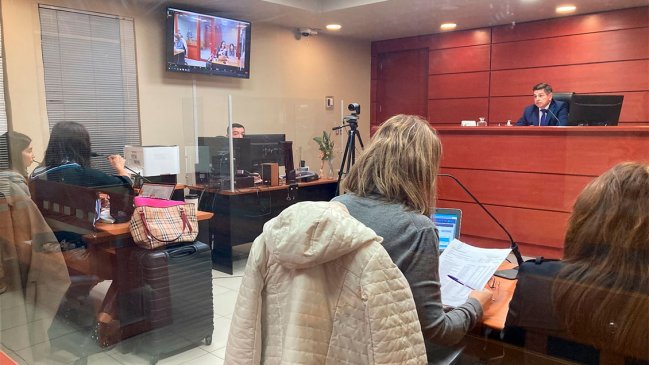 Caso convenios: Madre de Camila Polizzi quedó con arresto domiciliario parcial