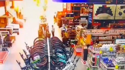   Nuevas imágenes del mortífero ataque ruso contra un hipermercado ucraniano 