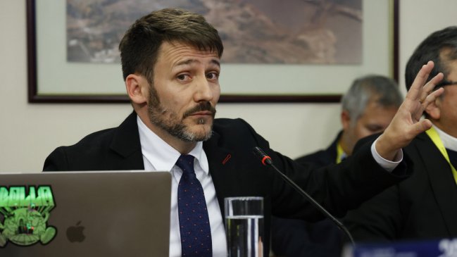 Ministro Pardow será interpelado por bullada alza de las cuentas de la luz