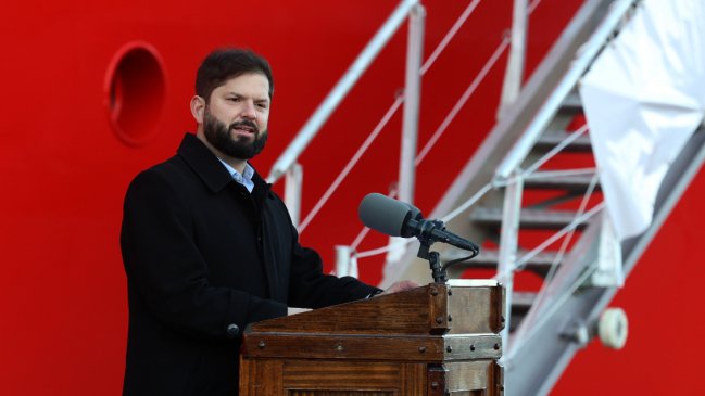 Boric visitará Paraguay y dará un discurso frente al Congreso