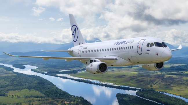 Sus tripulantes murieron: Avión ruso se estrelló en la región de Moscú