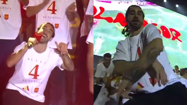 [VIDEOS] Cucurella la rompió con cántico y baile ante los hinchas en la Cibeles en Madrid