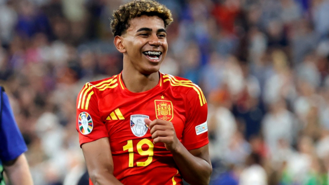 [VIDEO] El gol de Lamine Yamal frente a Francia fue elegido como el mejor de la Eurocopa