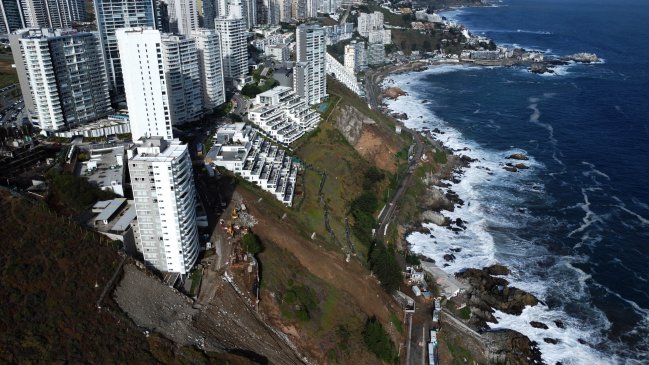 Socavones: Reducen perímetro de seguridad en edificios de Viña y Concón