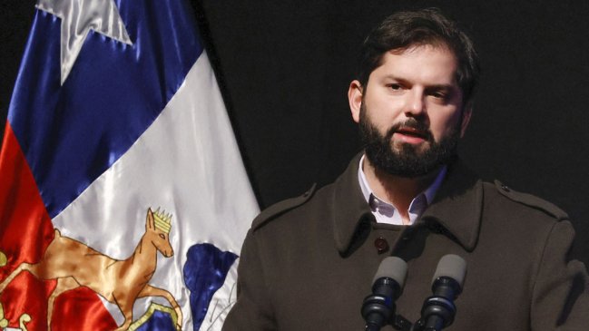 Oficialismo destaca postura de Boric ante Maduro y oposición lo urge a reconocer a González