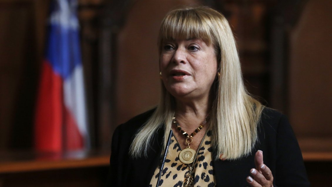 Chile Vamos también presentará acusación constitucional contra Vivanco Chile Vamos también presentará acusación constitucional contra Vivanco