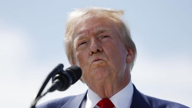 Trump responsabiliza a 