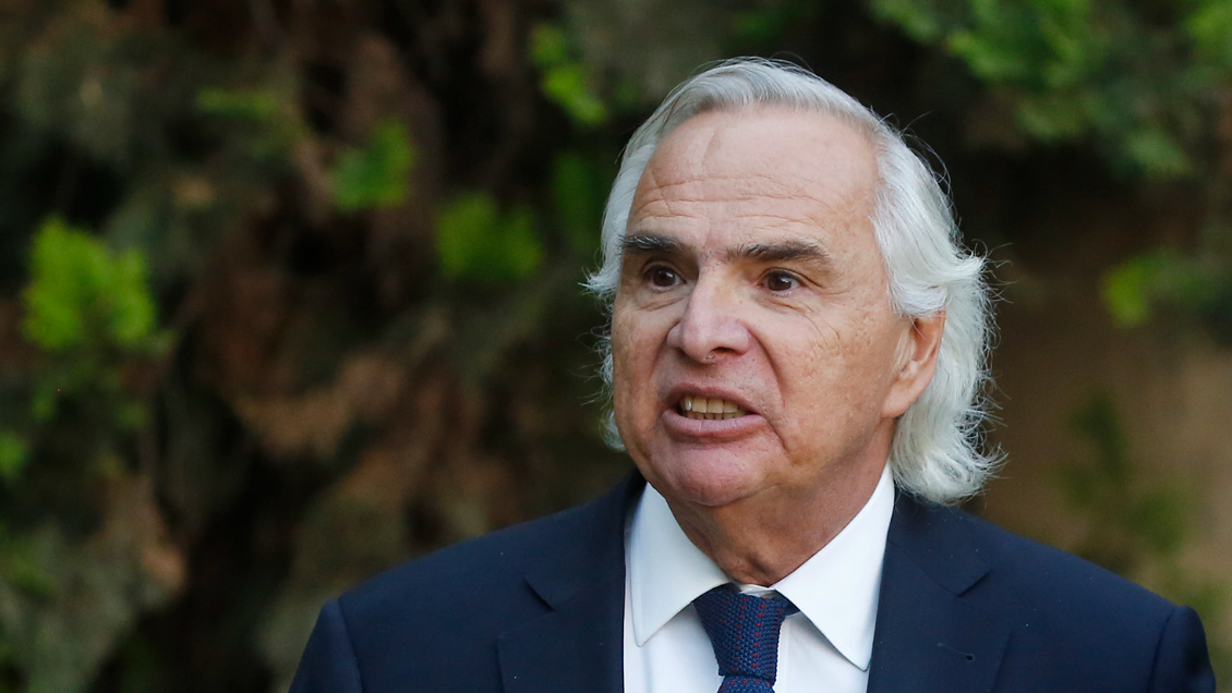 Chats entre Guerra y Hermosilla: Chadwick negó haber intervenido en el caso Penta