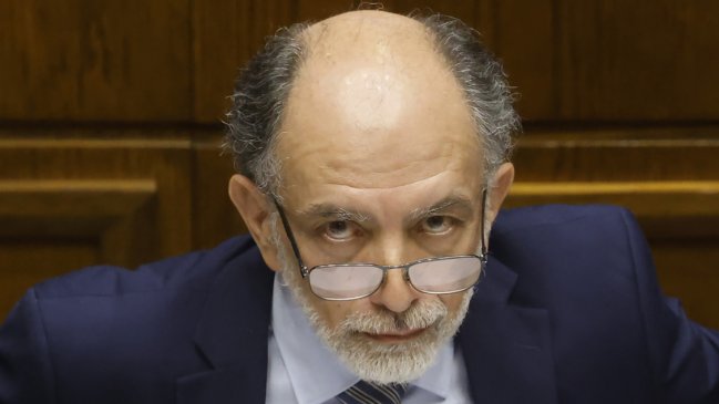 Congreso destituyó al ministro Sergio Muñoz, expresidente de la Corte Suprema