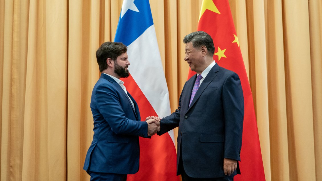 Xi pide a Boric ampliar la cooperación China-Chile en infraestructura y energías limpias