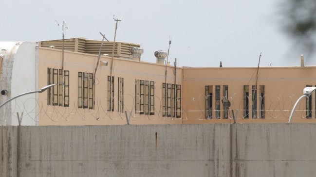 Monsalve pasó su primer día en prisión jugando ping pong y conversando con otros internos