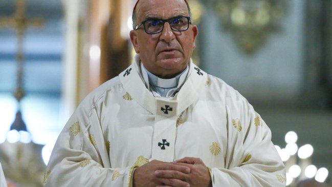 Vaticano nombró al cardenal Chomalí como miembro de la Comisión para América Latina