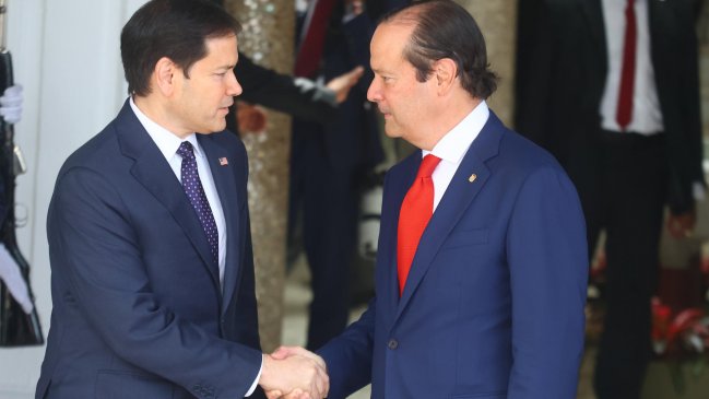 Presidente panameño tras recibir a EEUU: Nuestra soberanía no está en cuestión