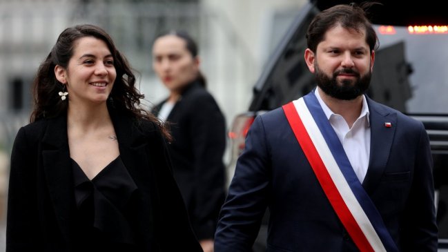 Presidente Boric y su pareja revelaron el nombre de la hija que esperan