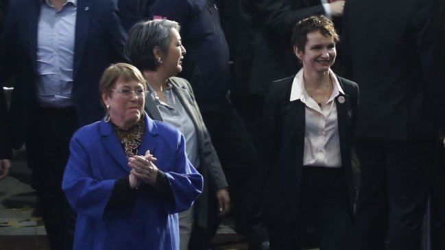 Gobierno insta al oficialismo a definir un candidato que 