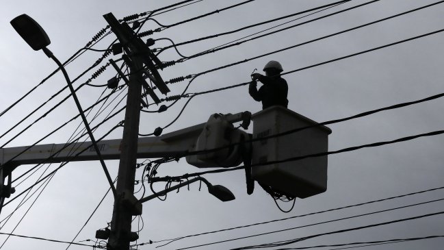 Coordinador Eléctrico Nacional denunció a más de 150 empresas ante la SEC