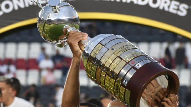 Colo Colo y Universidad de Chile conocieron sus bolilleros de Copa Libertadores