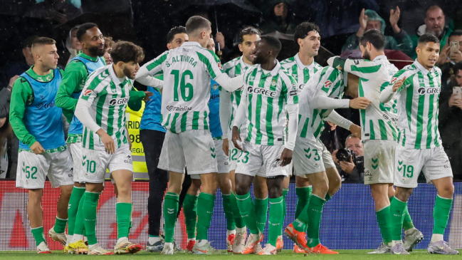 Betis de Pellegrini batalló para derrotar a Las Palmas y sostener su racha de victorias