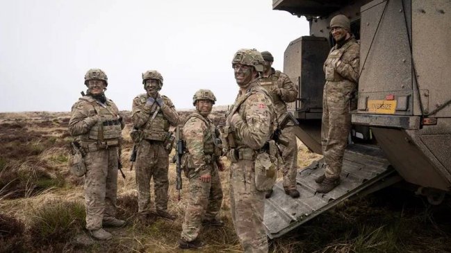 Dinamarca adelanta al 2026 el servicio militar obligatorio para mujeres