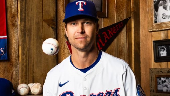 Retiran gorra de equipo de la MLB por 