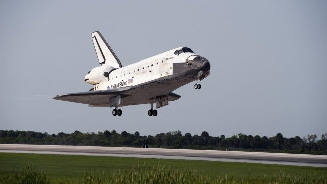 Turismo espacial, nueva moda entre ricos como Katy Perry y la pareja de Bezos