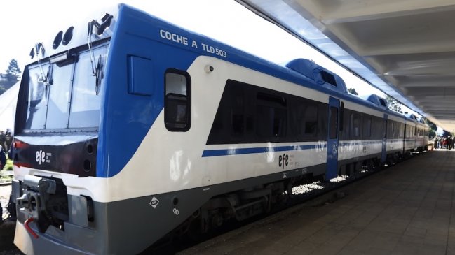 Tren Puerto Montt-Llanquihue vuelve a operar este viernes tras suspensión 