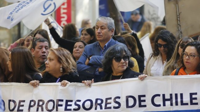 Colegio de Profesores anuncia 