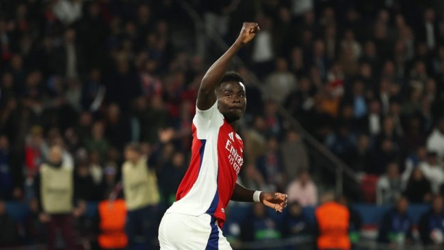 [VIDEO] Bukayo Saka le dio algo de vida a Arsenal ante PSG