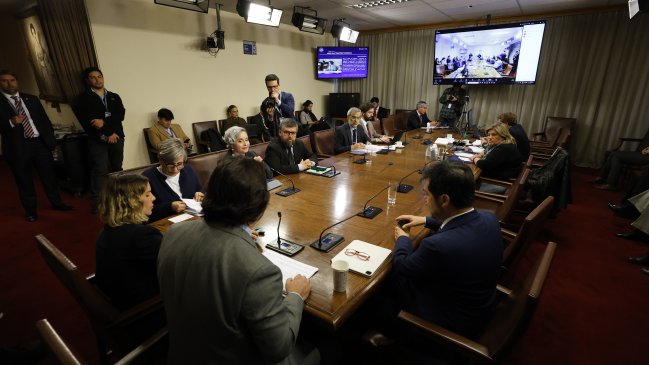 RUF: PS pidió al Partido Comunista y al Frente Amplio dejar 