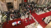 El público despide a José Mujica en el Palacio Legislativo de Montevideo