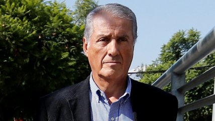   Jactándose de sus logros y con mención a sus 