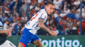 Dirigente de Nacional explicó los detalles a definir para la salida de Eduardo Vargas