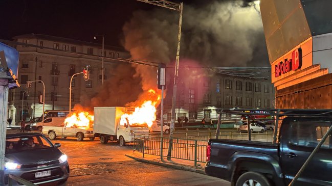Carabineros encontró vehículo utilizado en violento asalto a multitienda en Valparaíso