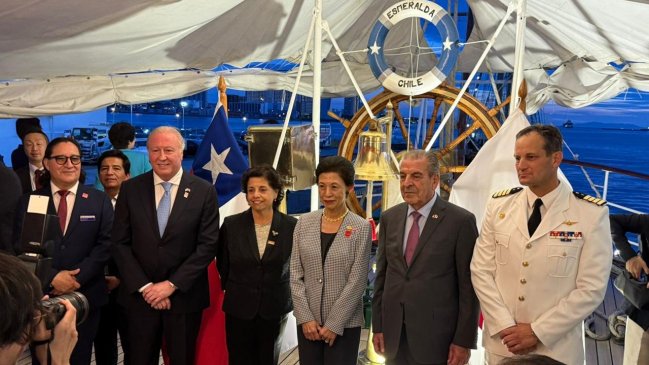 Princesa imperial de Japón visitó la Esmeralda: 